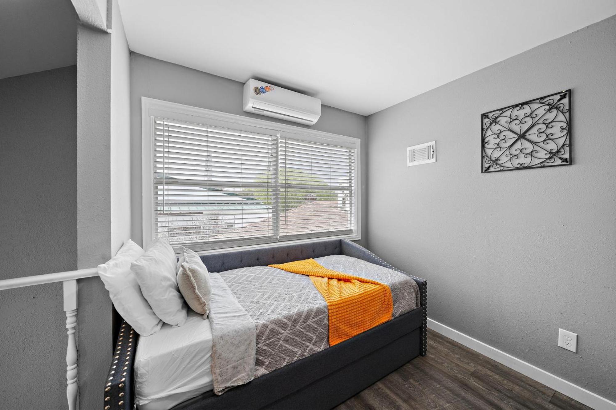 Houston Pool Getaway Games Parking Wifi Pet Villa Bagian luar foto